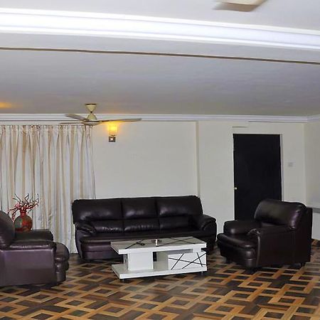 Aditya Palace Hotel Rājahmundry Kültér fotó